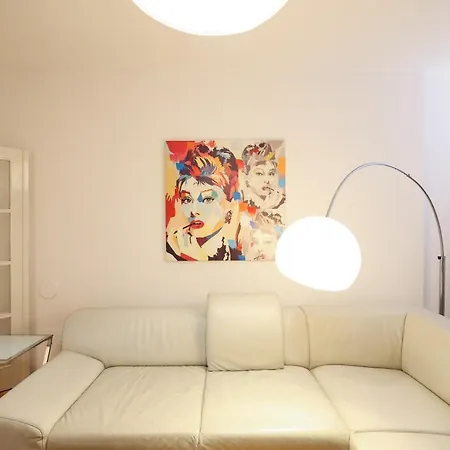 Two Bedroom Petra - Ae1600 Apartment