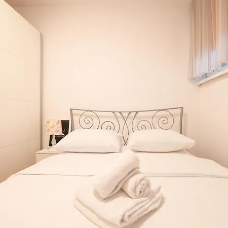 Apartment Two Bedroom Petra - Ae1600